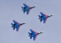 На военный аэродром Пушкин прибыли пилотажные группы «Стрижи» и «Русские витязи»