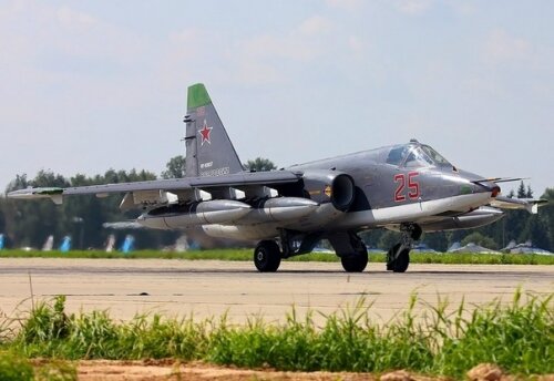 Новые модернизированные Су-25СМ в Кубинке