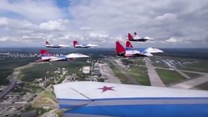 Интерактивное видео полета "Стрижей" на МАКС-2017